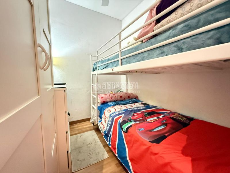 Foto 2d7ef404-e363-4b95-be34-cffbec8652f4. Pis a Sagrada Família Barcelona