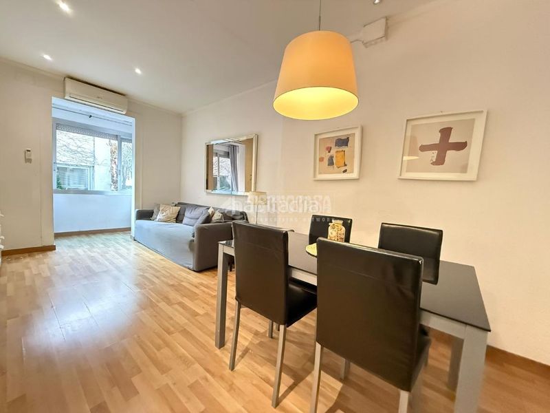 Foto 3e4ba921-95d9-4f0b-b031-faa87272450e. Pis a Sagrada Família Barcelona