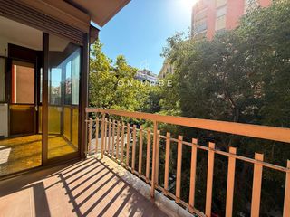 Appartement  Valencia. Onurbe grup i piso en venta en la sagrada familia