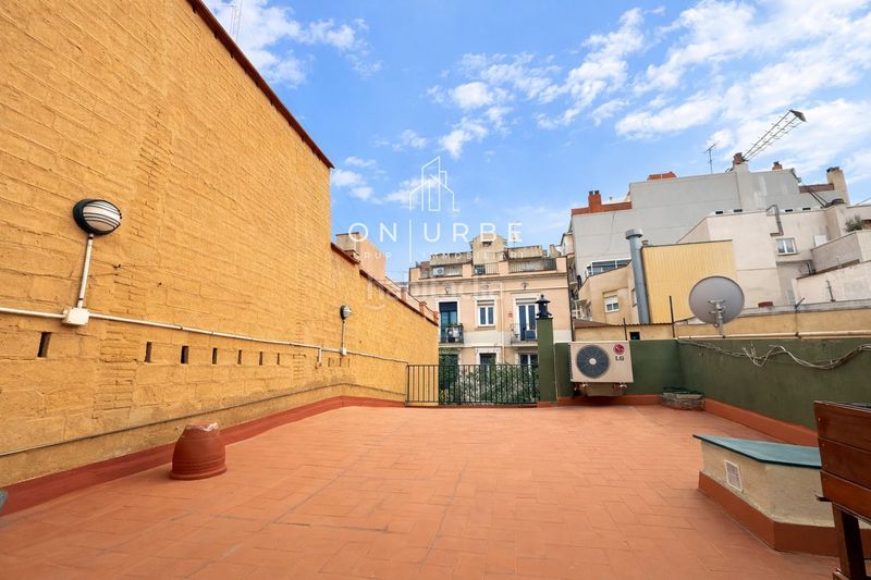 Foto 523abe22-e645-4981-8153-f278a7c26b1c. Àtic amb piscina a Dreta de l´Eixample Barcelona