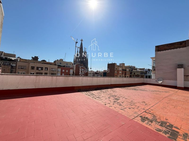 Foto 25eb463f-1935-4d7e-a1c6-804d7f37054e. Piso onurbe grup i piso en venta en la sagrada familia en Barcelona