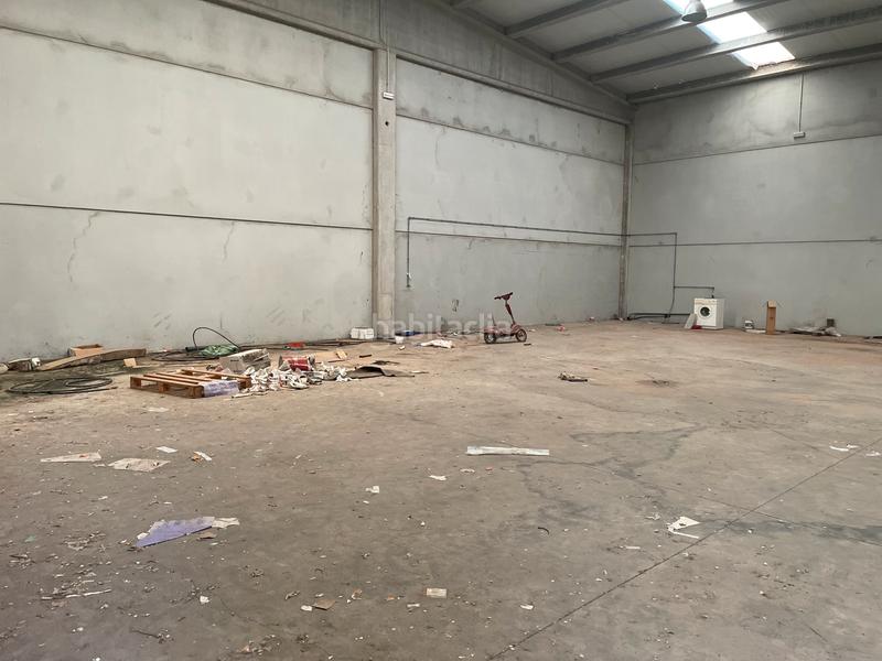 Foto cd3e306c-f058-4812-b820-a82e93065794. Capannone industriale in calle peñarroya 19 in Tomelloso