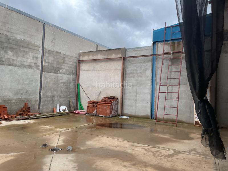Foto 1862601e-f84c-4077-b283-47f5c70a088a. Nau industrial a calle ruidera 13 a Tomelloso