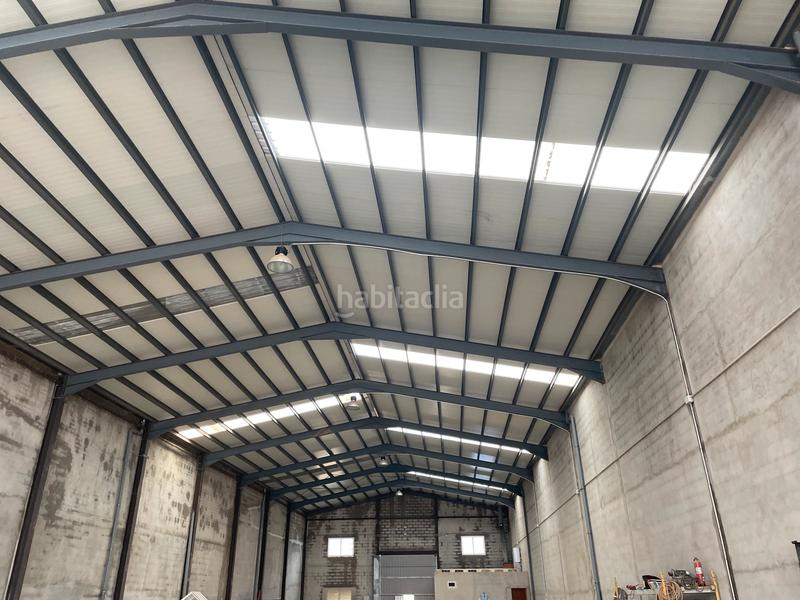 Foto 73dc24d5-ac9a-4271-b587-cf93d3fe7733. Nau industrial a calle ruidera 13 a Tomelloso