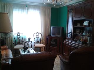 Reihenhaus in Calle josé grueso 73. Casa para entrar a vivir muy buena situación mejor ver
