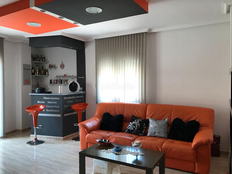 Foto 5c1ed42a-df8d-450c-820d-cc9438773962. Casa in calle socuéllamos 129 in Tomelloso