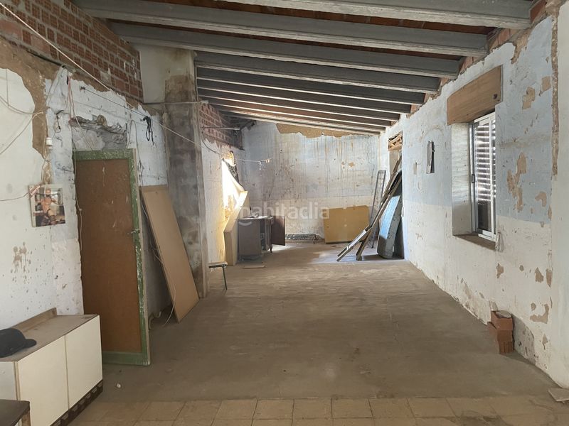 Foto 23525552-ee78-4325-a995-53640aba8848. Casa  para reformar en Tomelloso