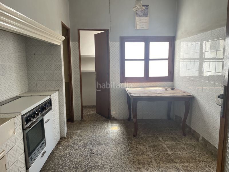 Foto 5682be78-49a5-4a40-8f32-82a531d68e12. Casa  para reformar en Tomelloso