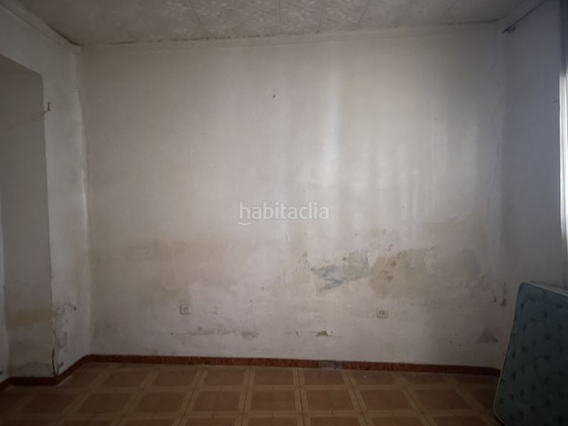 Foto 7706adb2-d451-4b9c-8010-5d8e98635045. Casa  para reformar en Tomelloso