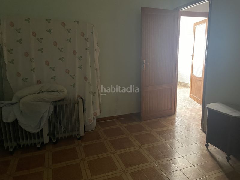 Foto 99c32472-5f3c-407d-97f0-ef3a02ee6432. Casa  para reformar en Tomelloso