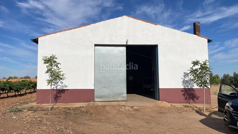 Foto c7ec9782-35e9-4b8c-96ab-a1a4ea36a2f0. Landgut in n-310 537 in Tomelloso