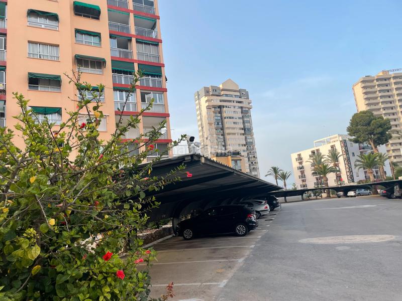 Foto 5961183f-1879-47c1-9c4b-3e599d58c62b. Pis amb aparcament piscina a Levante Alto Benidorm