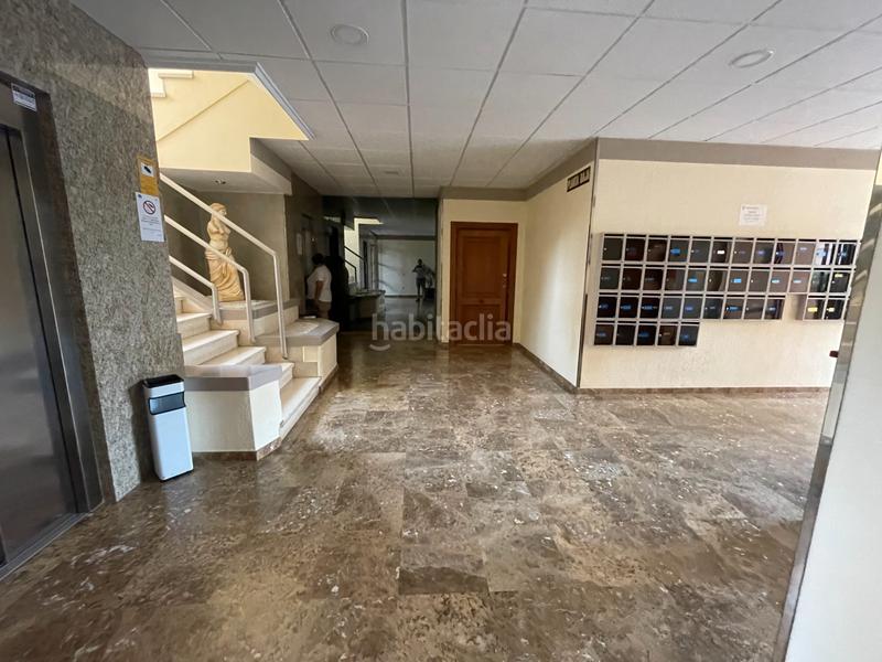 Foto ae057364-64b9-4f66-9146-d87d09a9346d. Pis amb aparcament piscina a Levante Alto Benidorm