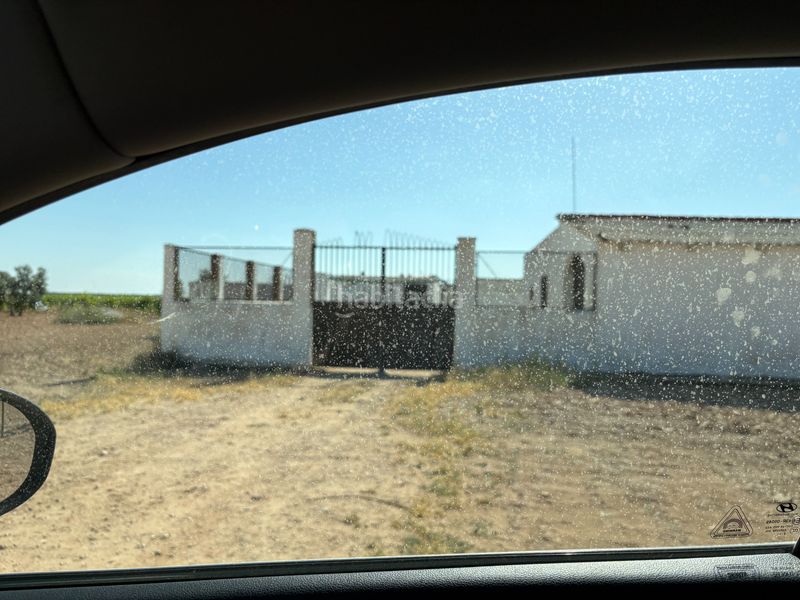 Foto c4c6734e-ffdf-4011-8ca1-3ad046482949. Finca rústica a cm-3102 9 a Tomelloso