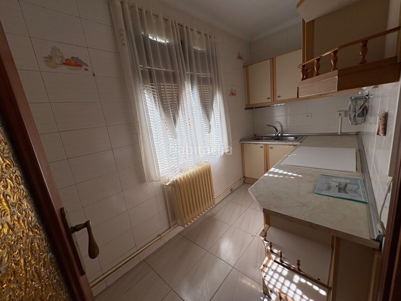 Foto b3678890-539d-4077-9573-a970df62a254. Casa a calle nueva 85 a Tomelloso