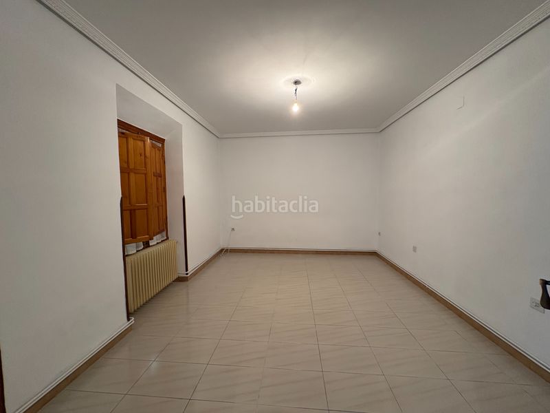 Foto c99ef7fc-66ba-4c1f-b857-1ad5dab6a493. Casa a calle nueva 85 a Tomelloso