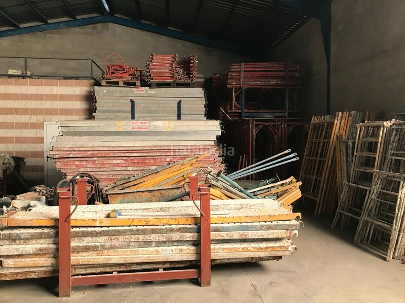 Foto e6dd4026-6459-411a-8611-2dd6dde904db. Nau industrial a Tomelloso