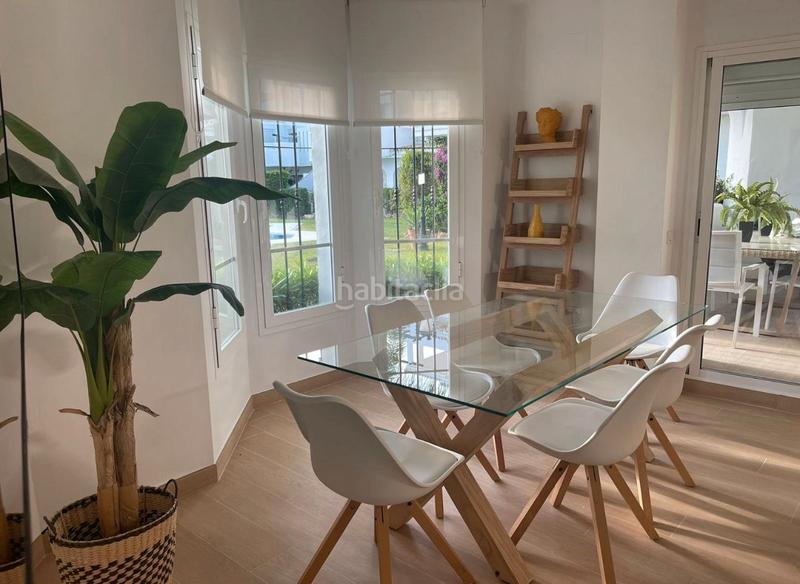 Foto 730ce0bc-83cc-4938-a826-e7c9d5d3dbbe. Miete etagenwohnung mit pool in La Dama de Noche - La Alzambra Marbella
