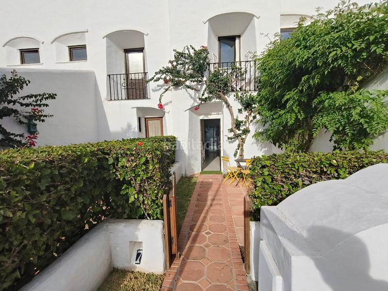 Foto f4e76775-cc9d-49d8-8683-4d042fb18176. Alquiler estudio en Villacana - Costalita - Saladillo Estepona