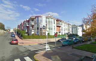 Lloguer Aparcament cotxe a Rúa nogueira 0. Se alquila plaza de garaje en porto de santa cruz  en rúa noguei