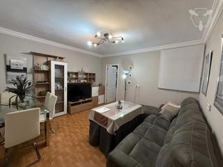 Etagenwohnung in Isla Chica. Piso en venta en isla chica