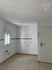 Rent Flat in Isla Chica. Piso en venta en barriada del rocio