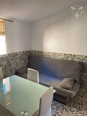 Pis a Nuevo Parque - Los Rosales - Tráfico Pesado. Piso en venta en perez cubillas