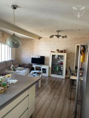 Pis a Isla Chica. Piso en venta en federico molina
