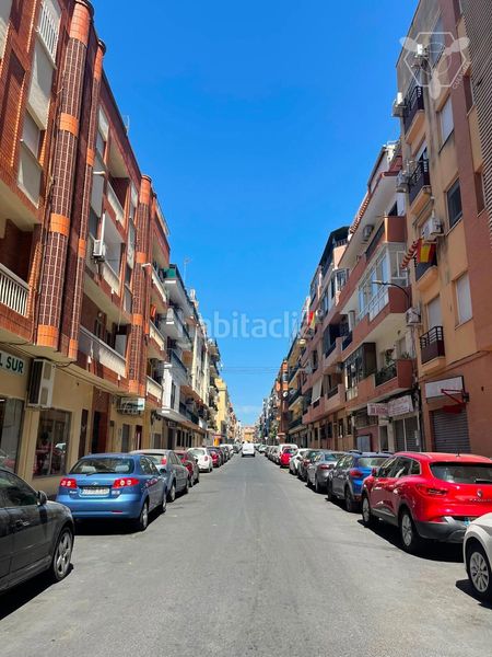 Foto a0a71456-903f-4315-893f-80512a33d12e. Pis a Isla Chica Huelva