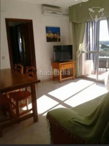 Foto b3d01f00-4e72-40b4-a737-15c06005e8f1. Pis amb piscina a El Portil