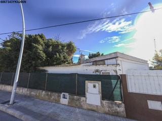 Residential Plot in Madrigal. Solar para edificar