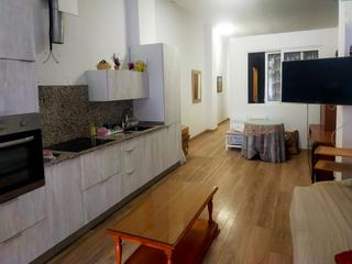 Geschäftsraum in Plaza Crevillente - Antiguos Juzgados - El Asilo. Fantastico local de 65 m2, con salida de humos