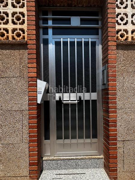 Foto f05b2a3c-7337-4931-9388-3f3d0b51ef6a. Piso  en zona toscar en San Crispín Elche / Elx