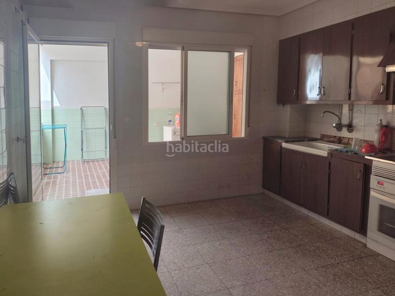 Foto f4808480-0de4-4c52-a796-ba0357623796. Pis a Pont Nou - Corazón de Jesús Elche / Elx