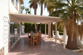 Chalet à Peña de las Águilas. Chalet en peña aguilas, con piscina