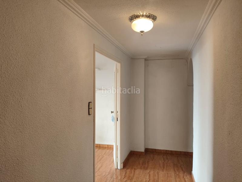 Foto fddf79e6-dd0a-442b-8f02-f50016fc0f86. Flat in El Raval - Portes Encarnades Elche / Elx