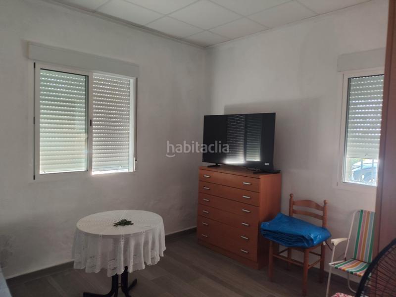 Foto 81e34434-dd78-44ae-a2a2-33e54f11ebda. Casa adosada  en algorós con frutales en Elche / Elx