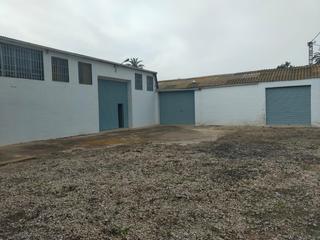 Nau industrial a Algorós - El Derramador. Casa y naves a 6 km. de elche
