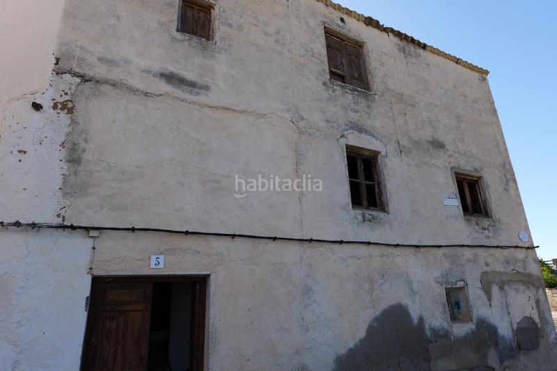 Foto 0f76b899-540d-4d58-b742-1cdfda1a0711. Casa aparellada a barrio la jarea 60 a Válor