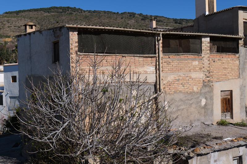 Foto cdca482f-70e5-4061-92c2-129f9e97ca1e. Casa aparellada a barrio la jarea 60 a Válor