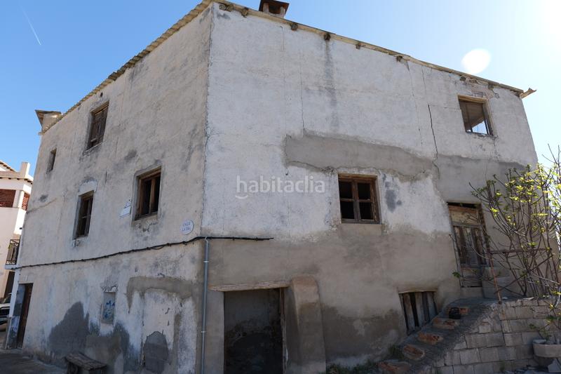 Foto dcf0adfb-f6cd-4869-99b5-ac86dd9a3b8c. Casa aparellada a barrio la jarea 60 a Válor