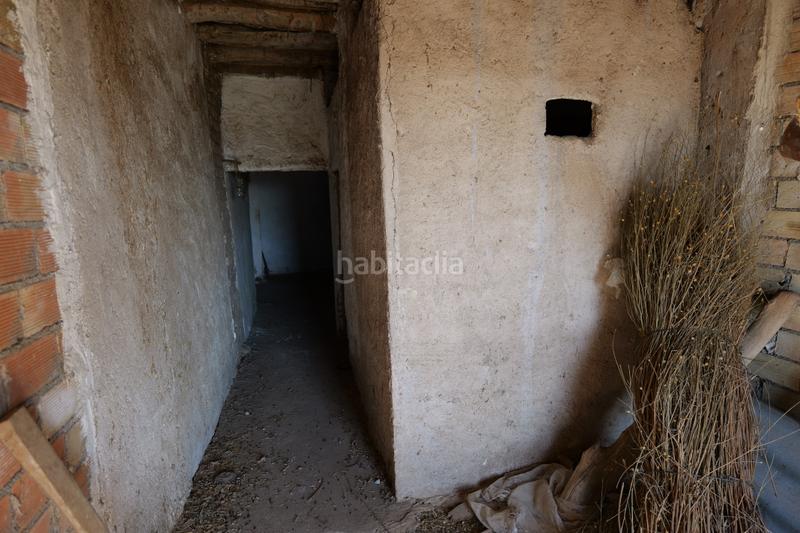 Foto eb9a11da-804d-489a-b3c6-4befb5f4d7c9. Casa aparellada a barrio la jarea 60 a Válor