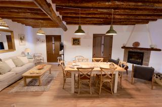 Masia a Calle la cruz 8. Excepcional y única casa alpujarreña de nueva construcción en ye