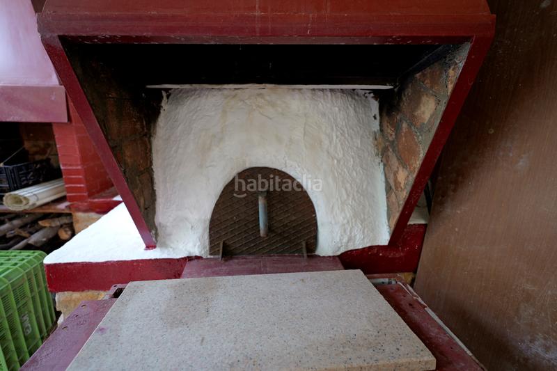 Foto 4fc404d7-00d9-4195-8386-b9df71c75e28. Xalet amb xemeneia a Adra