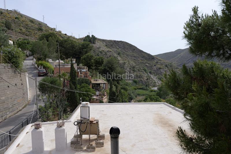 Foto 55a5bcf4-c658-4e9e-a596-ba9e8d4cd37d. Xalet amb xemeneia a Adra