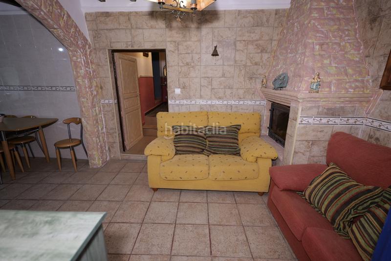 Foto 67591c37-55d9-4310-ba32-6d8568570672. Xalet amb xemeneia a Adra