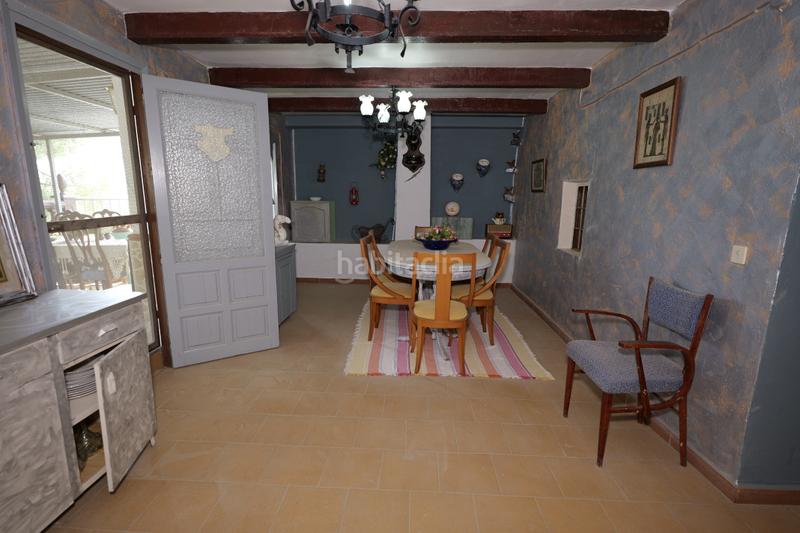 Foto a4eed02f-2743-448b-b9bb-386e71037a34. Xalet amb xemeneia a Adra