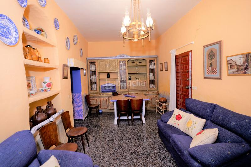 Foto d87059d1-4861-40c9-8bc1-83155f69b60a. Xalet amb xemeneia a Adra