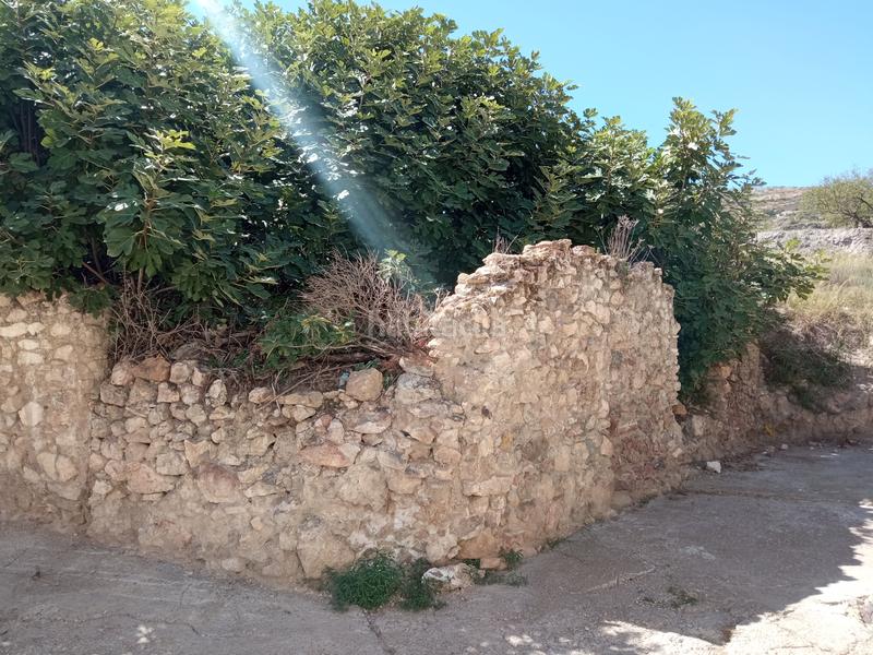 Foto 3831202f-3917-405b-9ffd-b8661997cd3d. Terrain résidentiel dans calle del pino 8 dans Turón