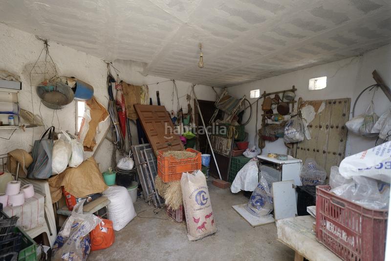 Foto e4bd3632-cb3d-4836-9fcd-76582652afda. Masía en calle la cuesta 8 en Berja